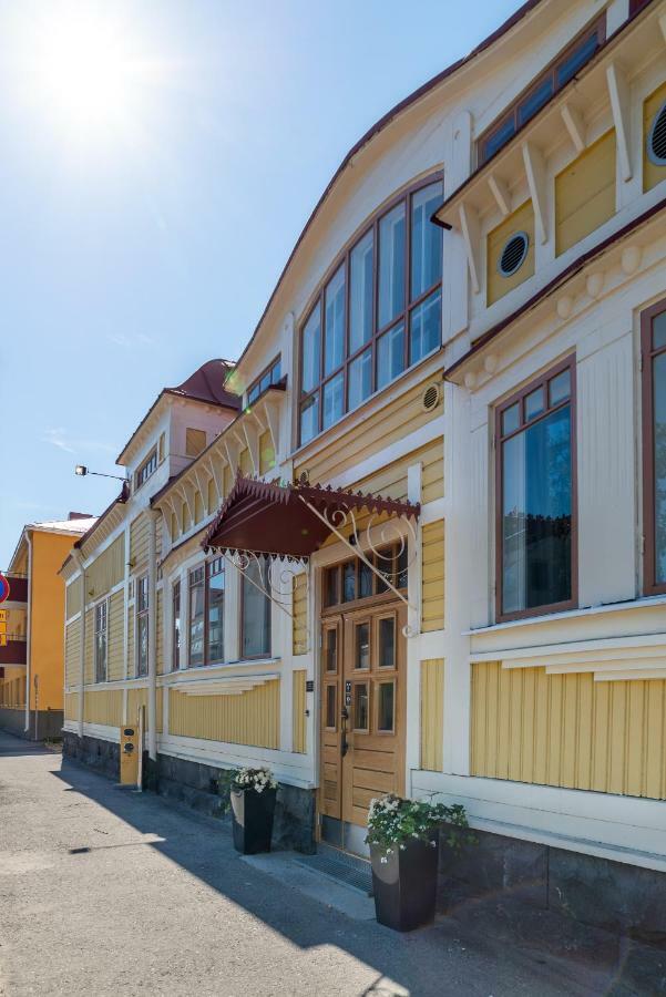 De Gamlas Hem Hotel & Restaurant Oulu Eksteriør billede