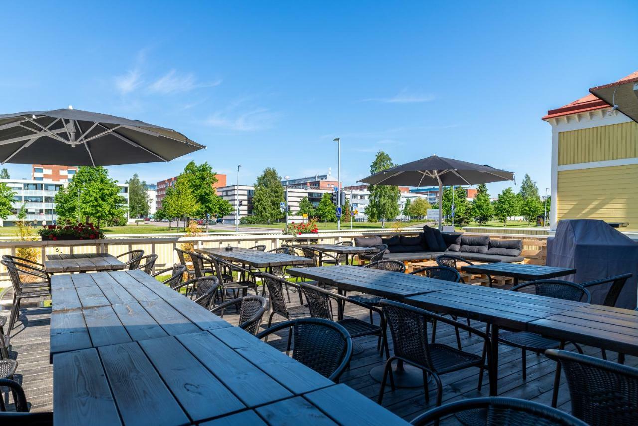 De Gamlas Hem Hotel & Restaurant Oulu Eksteriør billede
